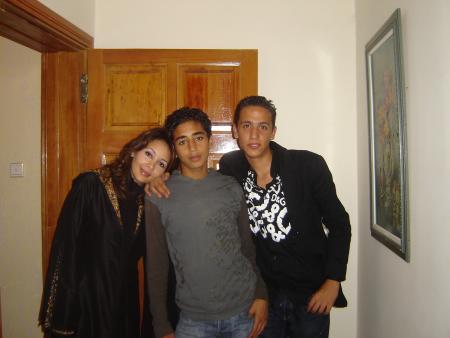 t.mounia and mon cousin mehdi and simo